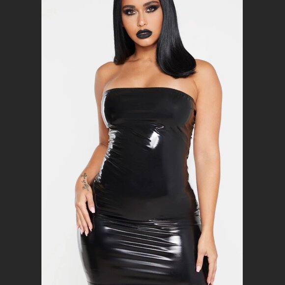PrettyLittleThing - Shape Black Vinyl Bandeau Bodycon Dress - size 6 US - Picture 1 of 6